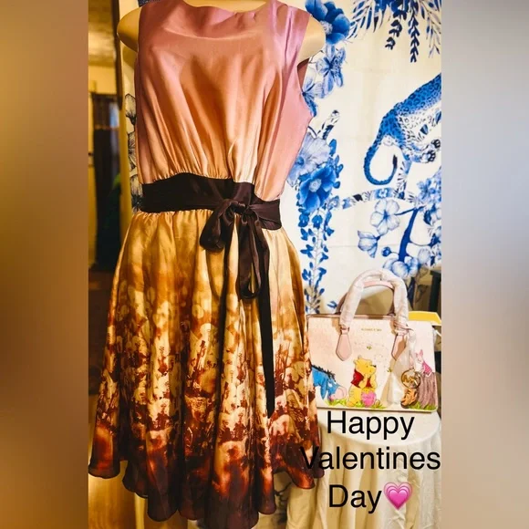 Michael Kors Winnie Pooh Satchel w/ Crossbody Strap/Valentine Gift 💝 New! - Picture 2 of 13